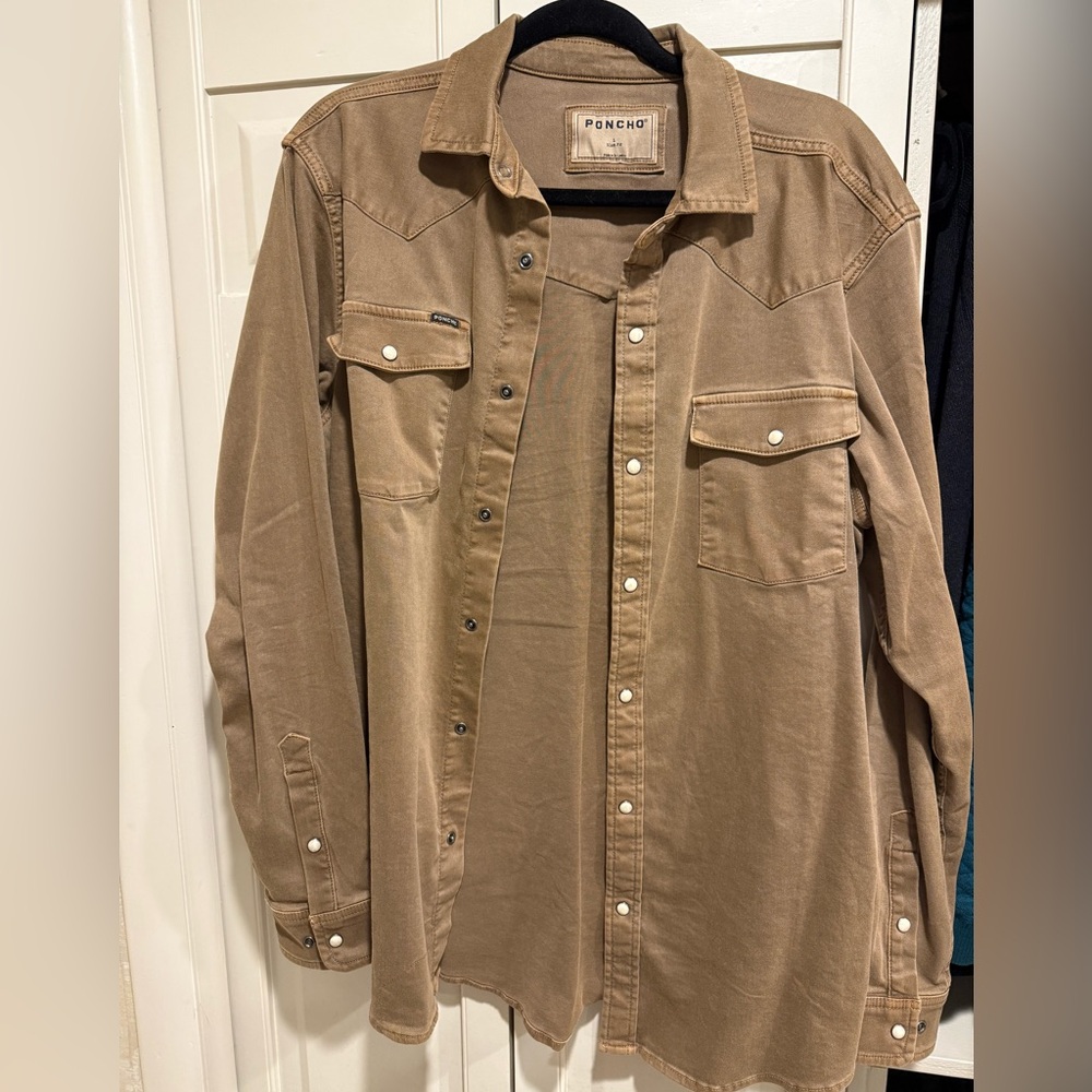 Poncho Outdoors western denim pearl snap shirt. Large slim fit